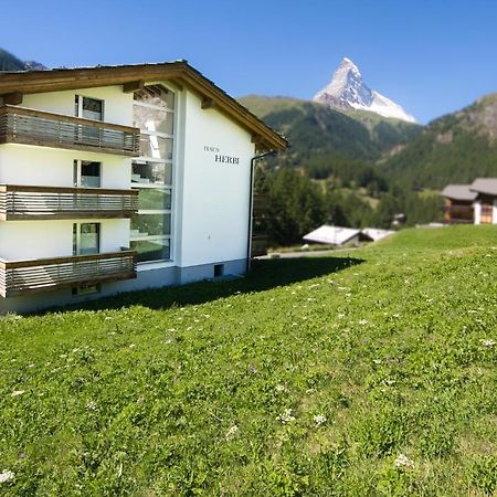 Chalet Herbi Zermatt Esterno foto